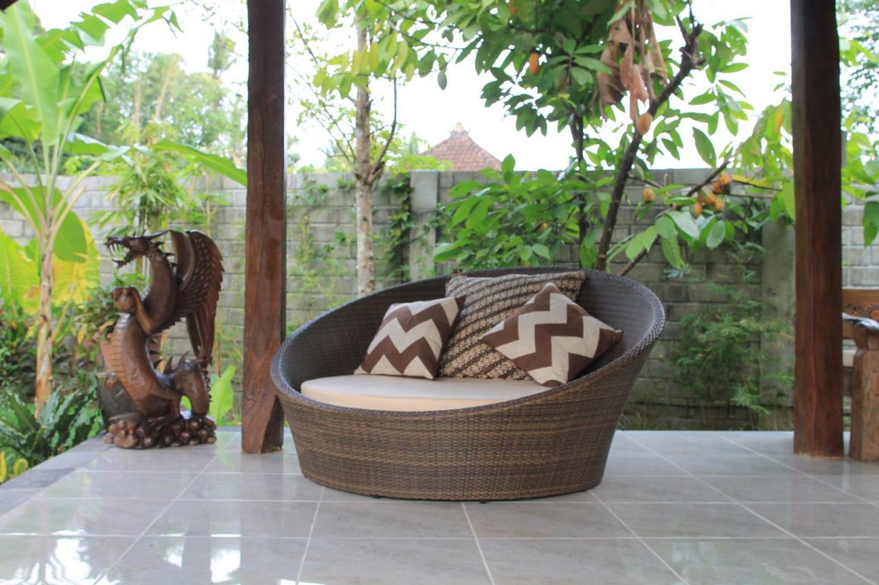 Villa Sindu Ubud ภายนอก รูปภาพ